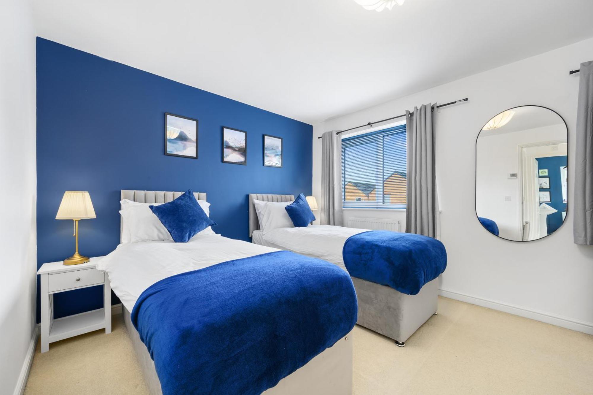 מנצ'סטר Comfy Stay 6Mins To Coop Live Arena, Etihad Stadium & City Centre With Wifi & Free Private Parking מראה חיצוני תמונה
